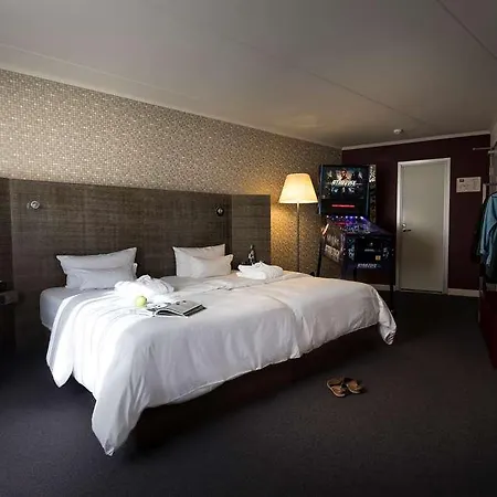 Hotel Pentahotel 4*