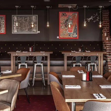 Pentahotel 酒店 4*