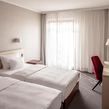 Pentahotel فندق