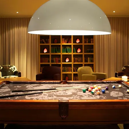 Pentahotel فندق إيزيناخ