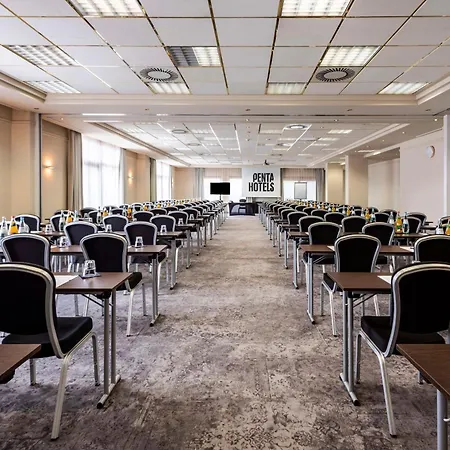 Pentahotel فندق إيزيناخ