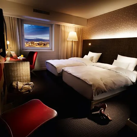 Pentahotel فندق