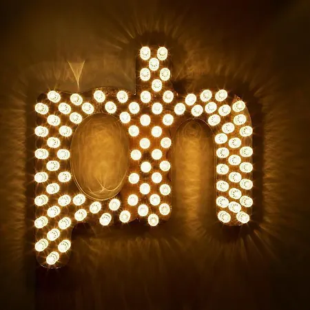 Pentahotel فندق